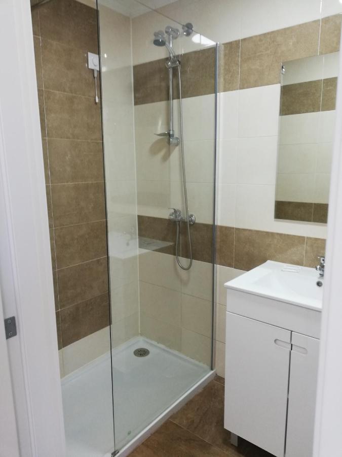 Pensao Nova Goa Hotel Lisbon Luaran gambar