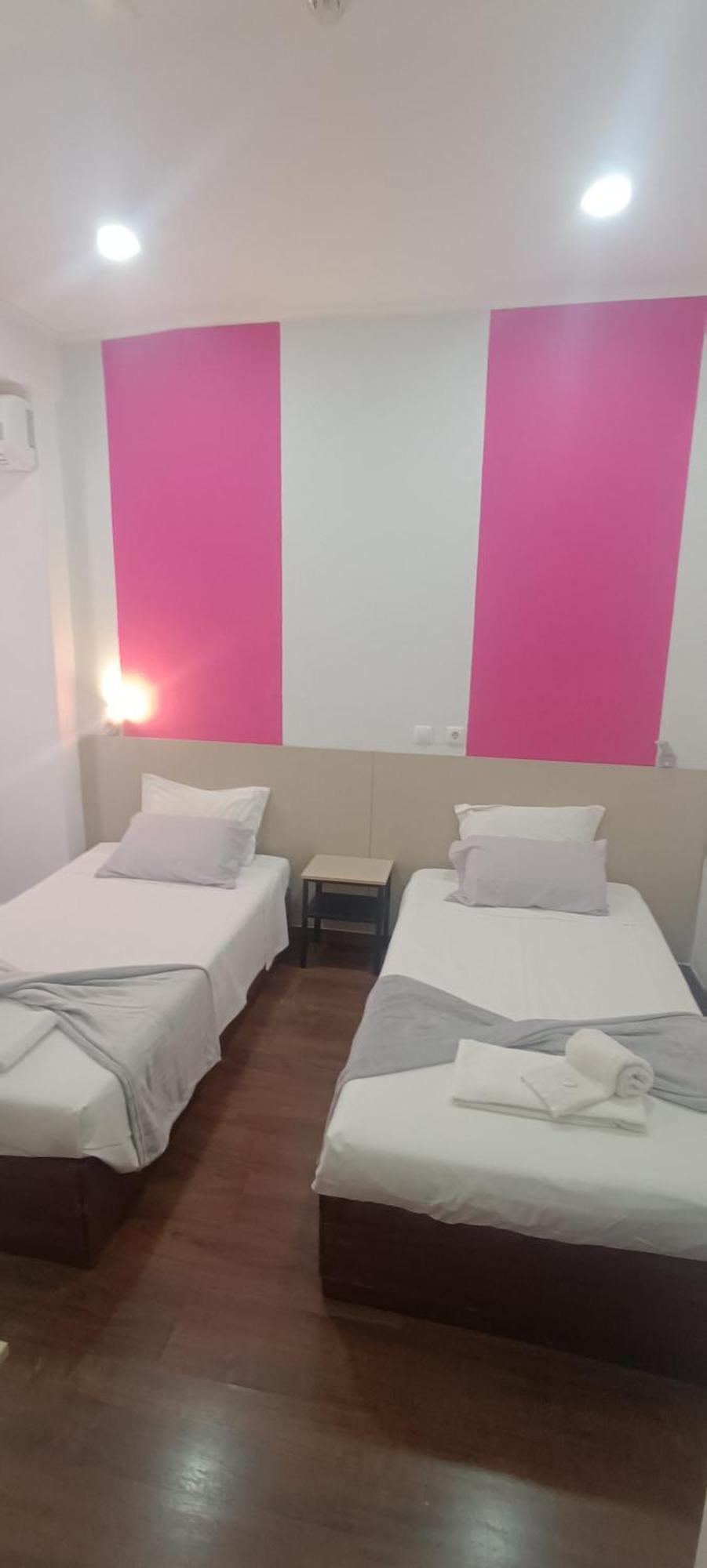 Pensao Nova Goa Hotel Lisbon Luaran gambar